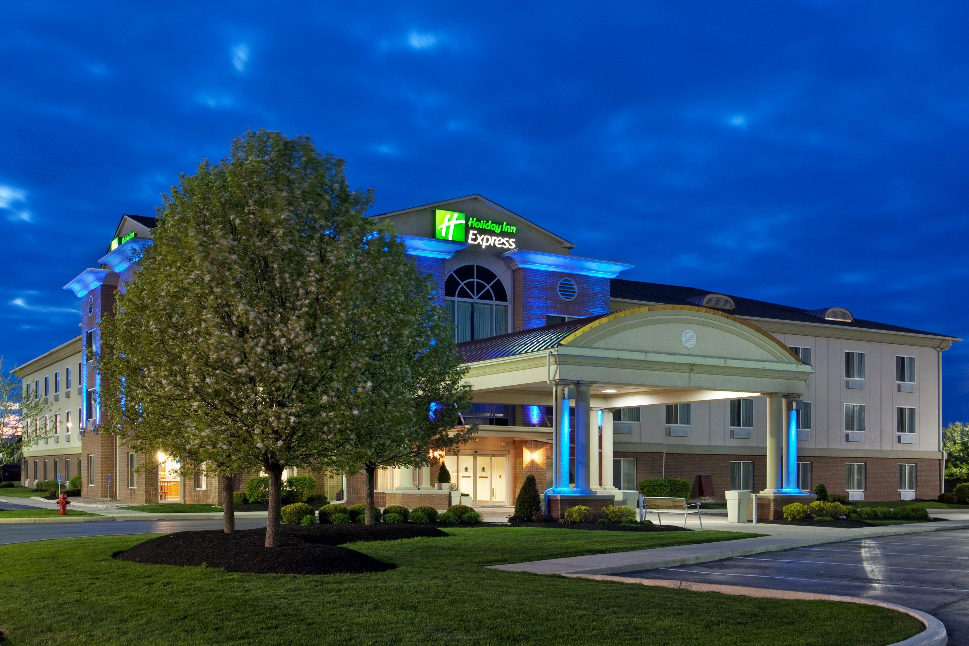Holiday Inn Express Hotel & Suites Marion By Ihg Exterior photo